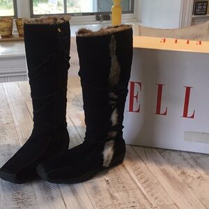 Mohawk suede boots by Elle